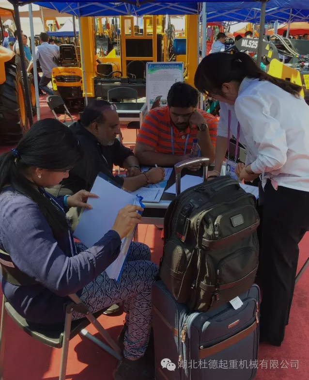 1476693489544567.png blob.png