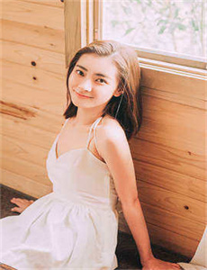 《国内精品自线在拍2020不卡-闫凤娇吧》